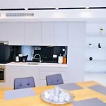 Apartments In Villa Ziza, Rooftop Swimming Pool