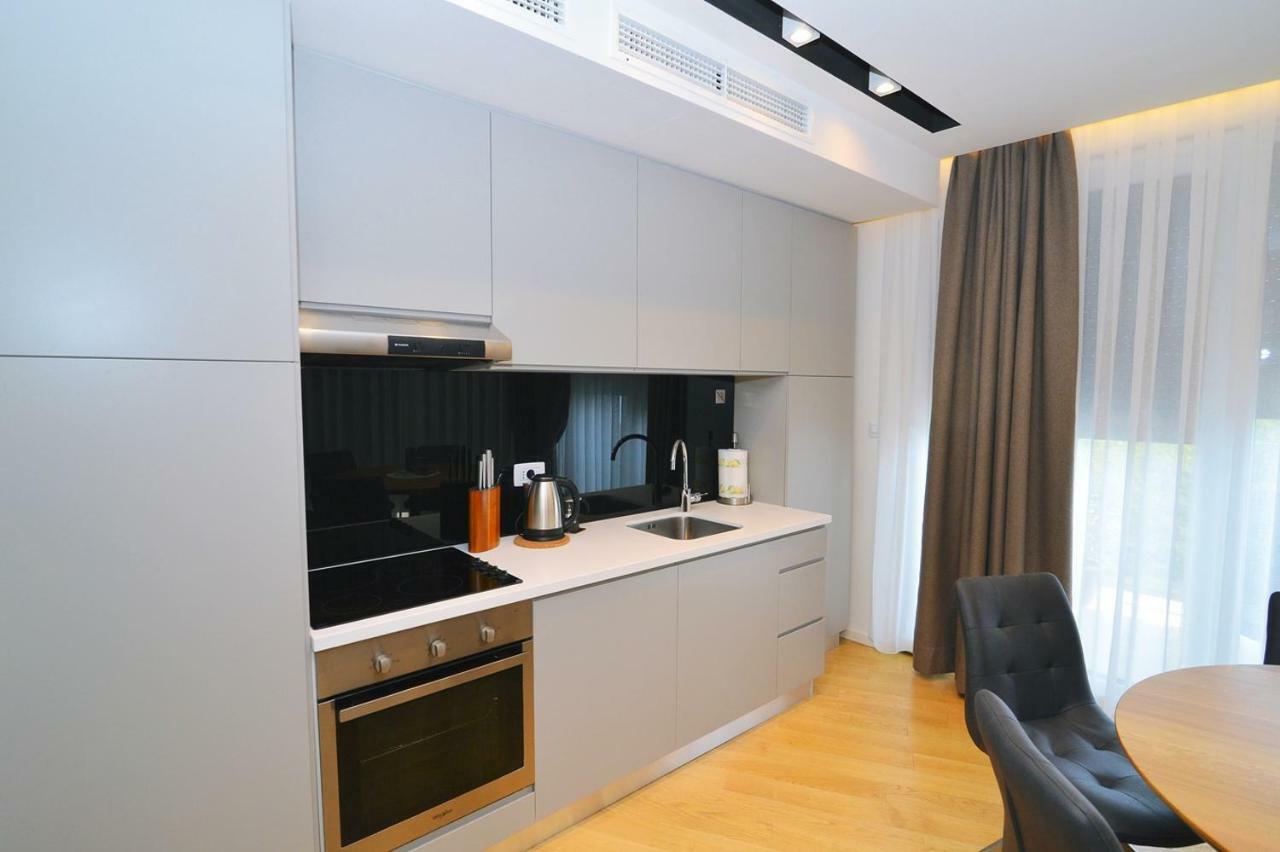 Apartma In Ziza, Rooftop Swimming Pool